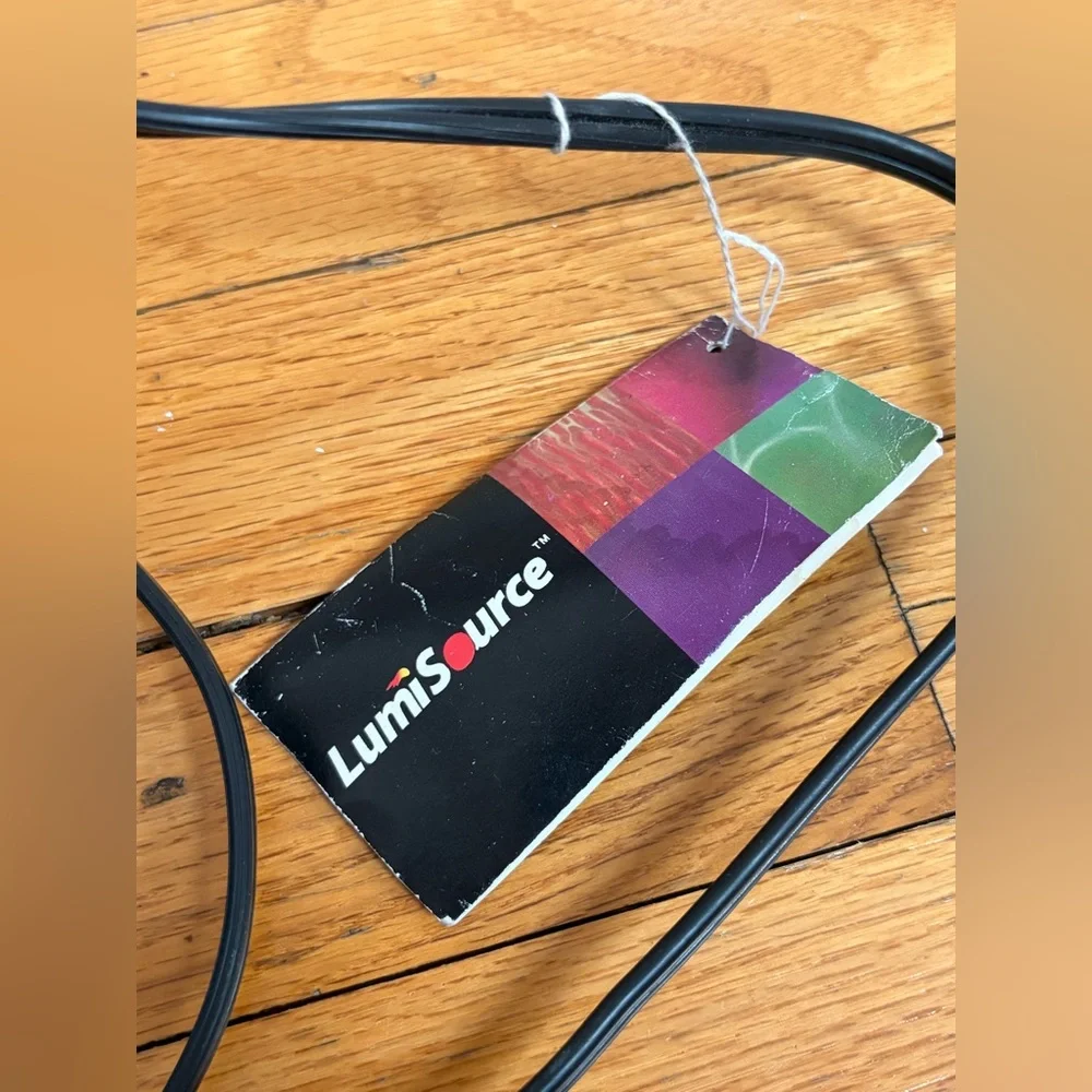 LumiSource vintage y2k